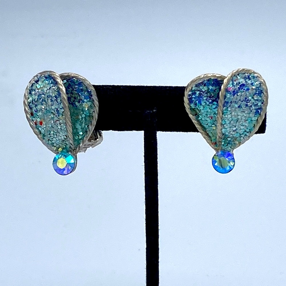 Vintage Light Blue AB Rhinestone Clip/On Earrings - Picture 1 of 4